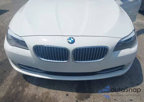 2012 BMW 528 Xi z USA, uszkodzony, nr VIN WBAXH5C54CDW10120